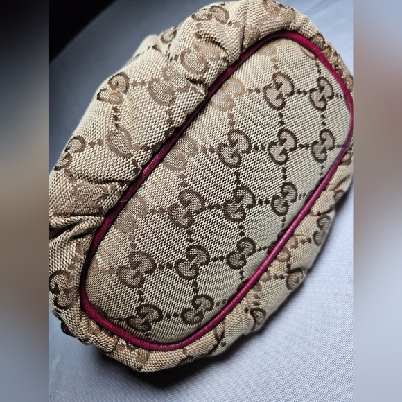 SOLD GUCCI GG Bamboo Pouch/Clutch Bag - Picture 5 of 14